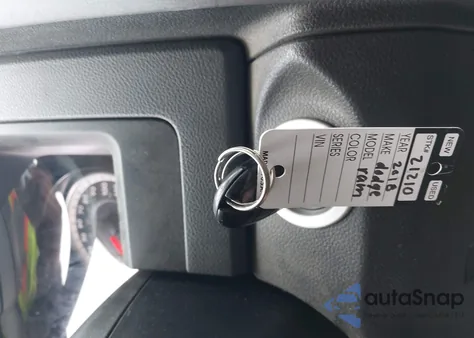 2018 Ram 1500 Express 4X4 6'4 Box z USA, uszkodzony, nr VIN 1C6RR7FT5JS320998